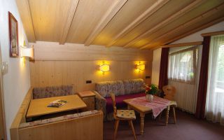 landhaus.stallerZILA6035.JPG