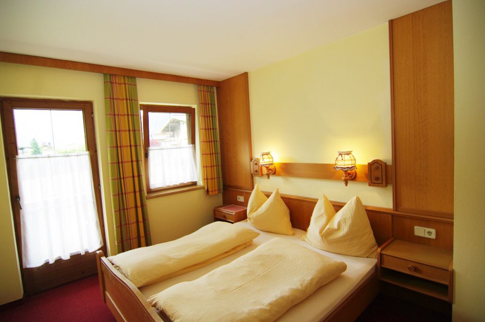 landhaus.stallerZimmer.jpg